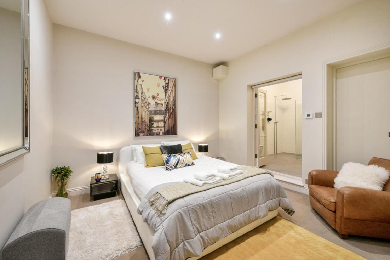 Central London Mews House Exterior photo