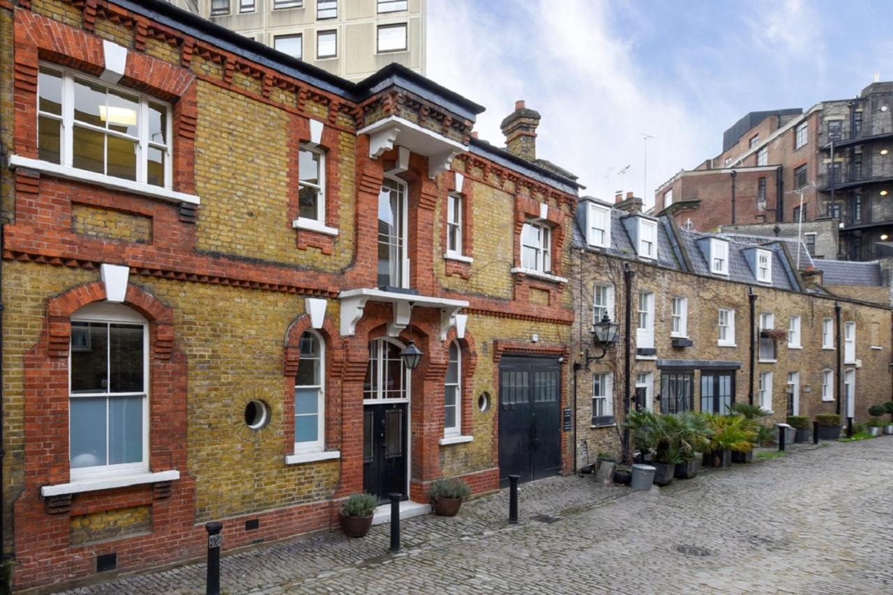 Central London Mews House Exterior photo